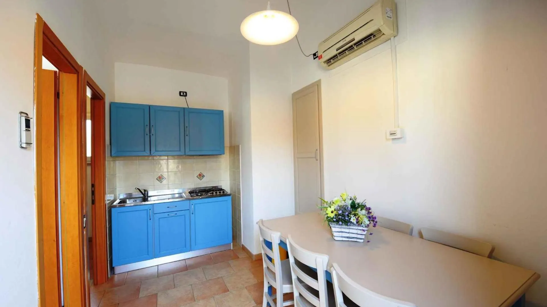 Apartments In Peschiera Del Garda 22100